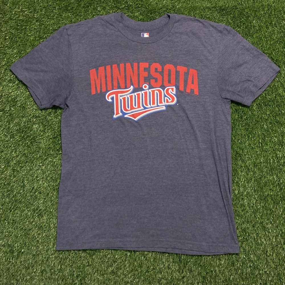 ⚾️Minnesota Twins Graphic Logo Tee
